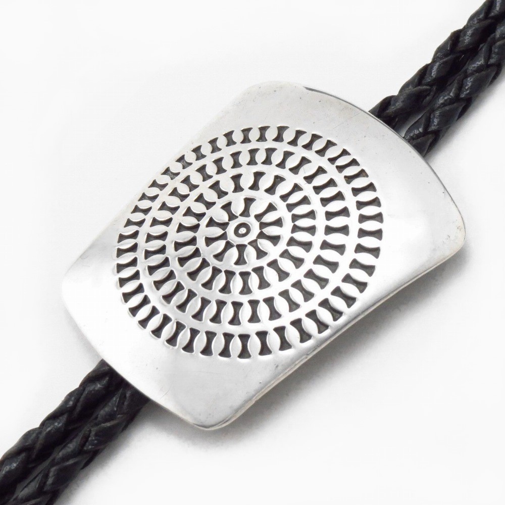 【Cippy CrazyHorse】Cochiti Stamped Concho Clasp Bolo c.1980～