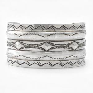 【Fred Peshlakai】Stamped & Double Reposed Wide Cuff c.1950～