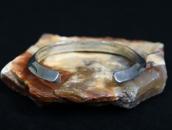 【Mark Chee/UITA12】Arrows Stamped TriangleWire Cuff c.1945～ ②