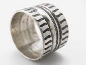 【Mark Chee】Navajo Chiseled & Stamped Silver Band Ring c.1945