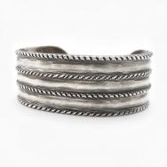 Atq Navajo Chiseled & Filed Heavy Ingot Silver Cuff c.1910～