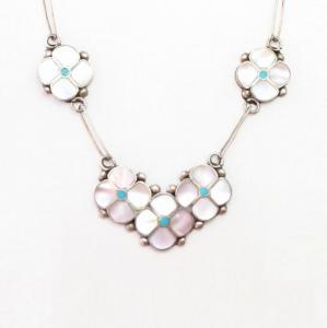 Vintage Zuni PinkShell/TQ Inlay Desert Rose Necklace c.1970～