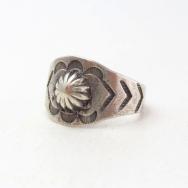 Antique Navajo Concho Repouse IngotSilver Men's Ring c.1920～