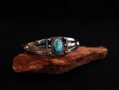 Atq Stamped Split Band Cuff w/Spider Web Turquoise  c1935～