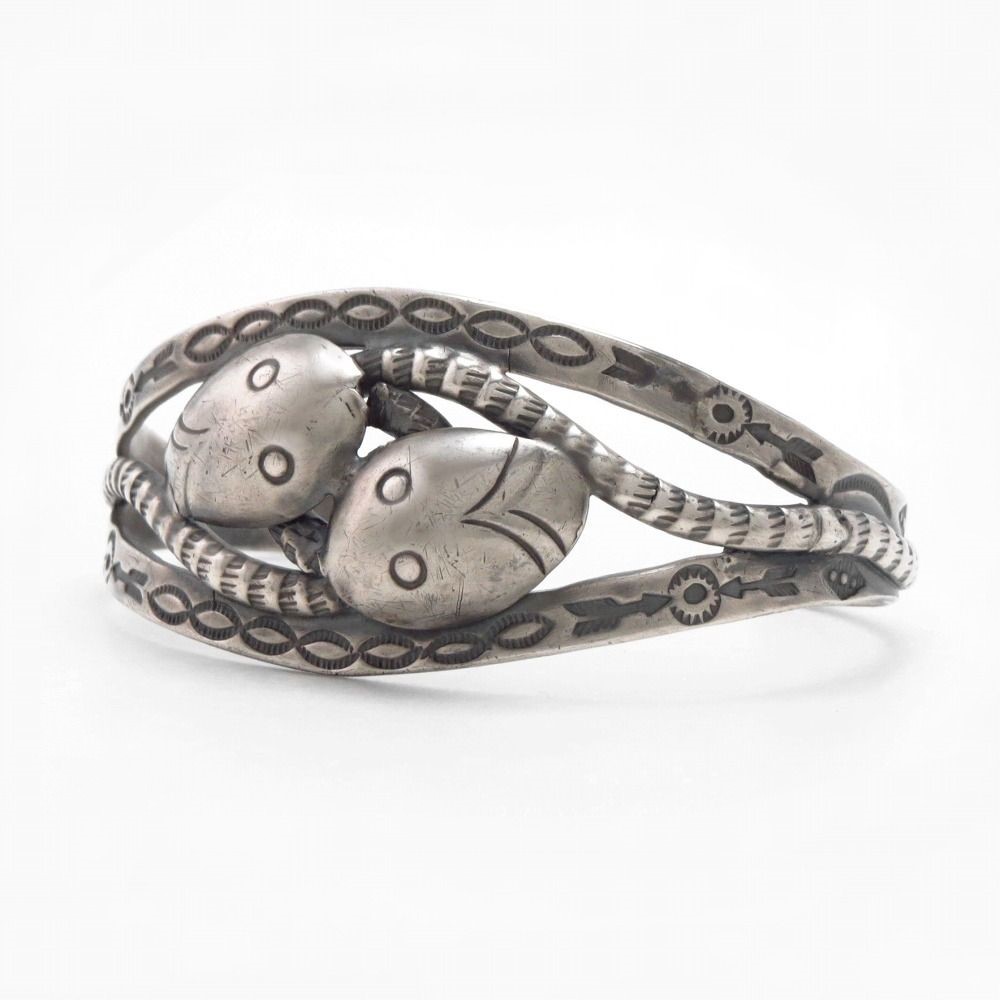 Antique Navajo Snakes Applique & Arrows Stamed Cuff c.1930~