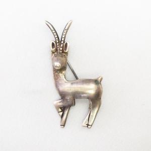 【UITA6】 Antique Navajo Antelope Shape Silver Pin  c.1940