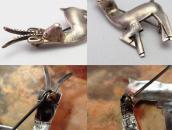 【UITA6】 Antique Navajo Antelope Shape Silver Pin  c.1940