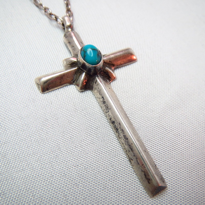 Vintage Cross Fob with Turquoise Necklace  c.1960～