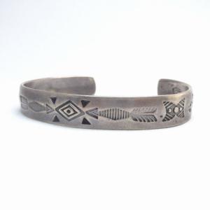 Antique 【Arrow Novelty】 Coin Silver Cuff Bracelet  c.1930～