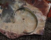 【GARDEN OF THE GODS】Atq Stamped CoinSilver Small Cuff c.1930