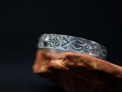 【GARDEN OF THE GODS】Atq Stamped CoinSilver Small Cuff c.1930