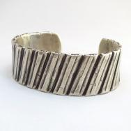 【Greg Lewis】 Acoma Bias Stamped Heavy Silver Cuff Bracelet