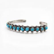 Vintage Zuni 13 Turquoise Row Narrow Cuff Bracelet c.1940～ ①
