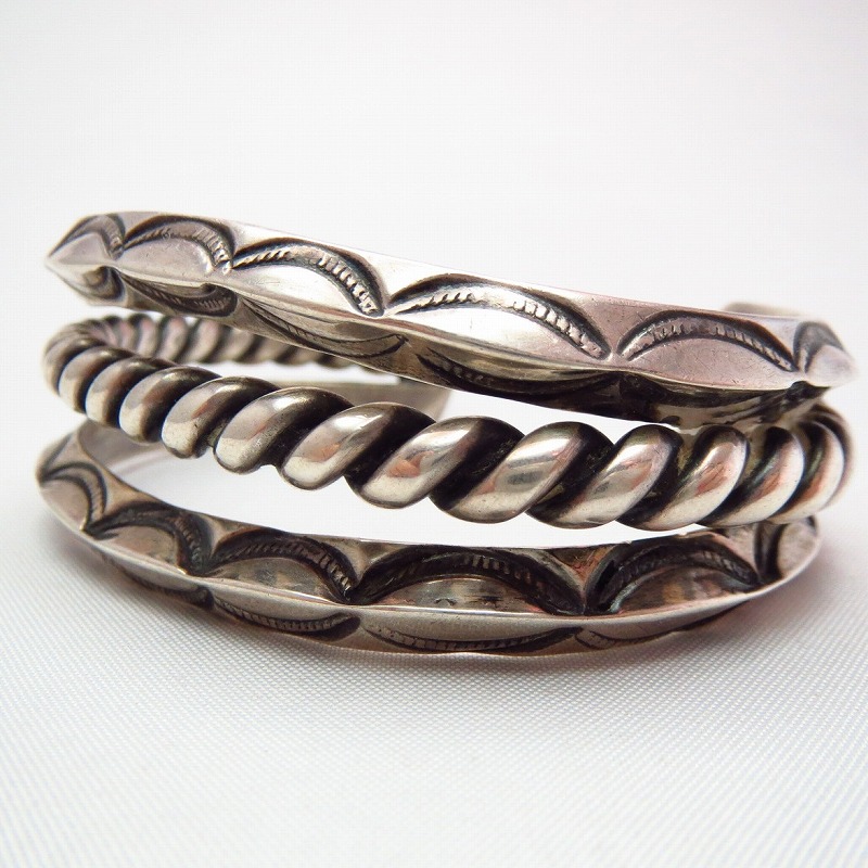 Vintage Ingot Triangle & Twistedwire Cuff  c.1940～