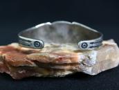 Atq Navajo T-birds Applique & 卍Stmped Ingot Slv Cuff c.1920～