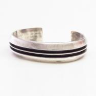 【Johnny Mike Begay】Navajo Tracks Style Cuff Bracelet c.1960～