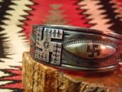 Antique Whirling Log 卍 patched Cuff  c.1920～