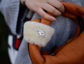 Attr.to【Ganscraft】Stamped "Glacier Park Goat" Pin c.1930～