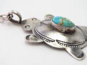 Atq Zuni or Navajo Turtle Top w/Turquoise Necklace  c.1930～