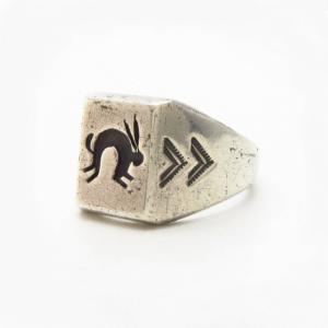 Vtg Hopi/Navajo Rabbit Overlay Seal Ring in Silver  c.1950