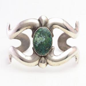 【NAVAJO GUILD】Vtg Casted Silver Wide Cuff w/Turquoise c.1950