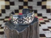 【NAVAJO GUILD】Vintage Stamped Silver Overlay Cuff c.1950～