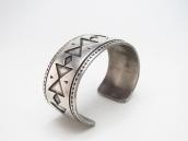 【NAVAJO GUILD】Vintage Stamped Silver Overlay Cuff c.1950～