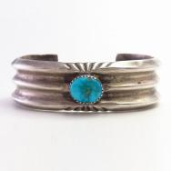 Vtg Navajo Cast Triple Triangle Cuff w/Gem Turquoise c.1950～