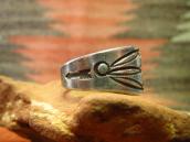 Antique Navajo Arrows Stamped Ingot Silver Ring  c.1920～