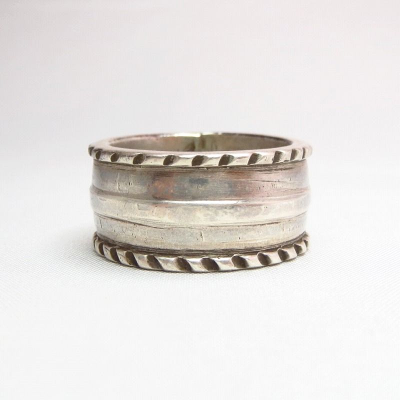Greg Lewis Acoma 19th century Style Ingot Silver Ring JP23