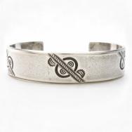 Atq Navajo or Pueblo Bias Stamped Ingot Silver Cuff  c.1930～