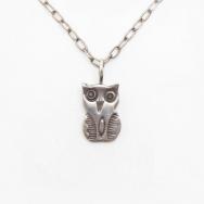 Antique Navajo Stamped Owl Shape Small Top Necklace  c.1930～