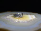 Antique Navajo 卍 & Arrows Stamped Silver Ring  c.1930