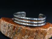 Antique Navajo 卍 Stamped 3-Strand Triangle Wire Cuff c.1920～