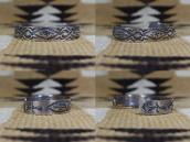 Antique Navajo 『ON BOOK』 卍&Arrows Stamped Silver Cuff c.1930