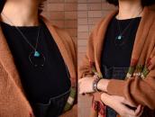 Old Navajo Narrow Wire Naja w/Turquoise Top Necklace c.1970～