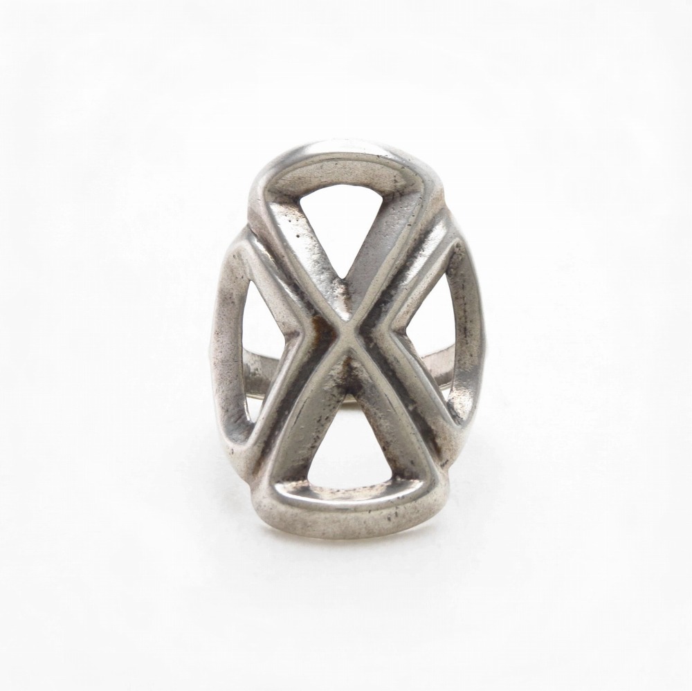 Vintage Navajo Sand Casted Cross Face Ring in Silver  c.1950