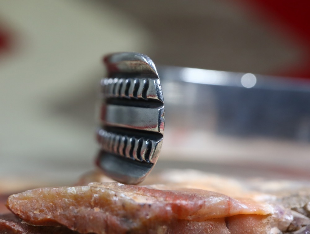 INDIAN JEWELRY LEATHER ARTS&CRAFTS Tah'bah TRADERS / 【NAVAJO