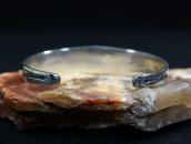 【NAVAJO GUILD】Stamped Silver Cuff w/Gem #8 Turquoise c.1941～