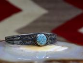 【NAVAJO GUILD】Stamped Silver Cuff w/Gem #8 Turquoise c.1941～