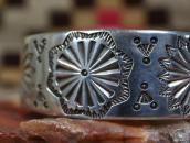 【NAVAJO GUILD】Concho Stamped Heavy Ingot Silver Cuff c.1945～