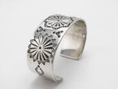 【NAVAJO GUILD】Concho Stamped Heavy Ingot Silver Cuff c.1945～