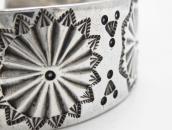 【NAVAJO GUILD】Concho Stamped Heavy Ingot Silver Cuff c.1945～