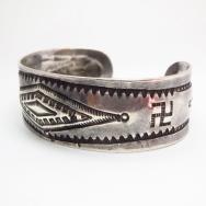 Antique Repousse & 卍 Stamped Ingot Silver Bracelet  c.1910～