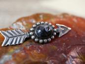 Antique Arrow Shape Silver Small Pin w/PetrifiedWood c.1940～