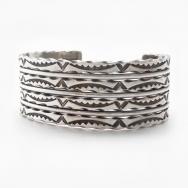 Antique Navajo Twisted & Round Wire 7-Strands Cuff c.1945～