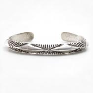 【Al Joe】Old Navajo Lined Heavy Triangle Wire Cuff  c.1980～