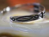 Atq Pueblo or Navajo Stamped Band Cuff w/#8 Turquoise c.1940