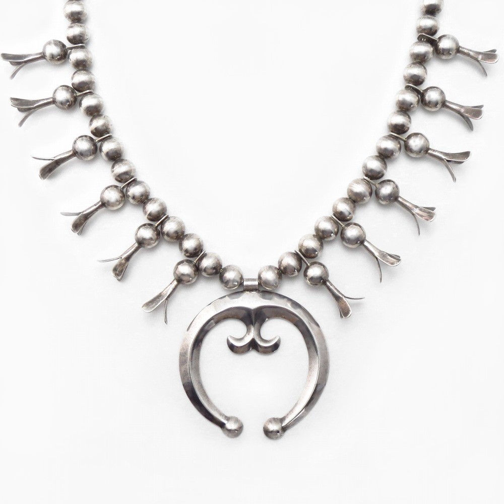 【NAVAJO GUILD】Squash Blossom Naja Necklace in Silver c.1950