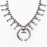【NAVAJO GUILD】Squash Blossom Naja Necklace in Silver c.1950